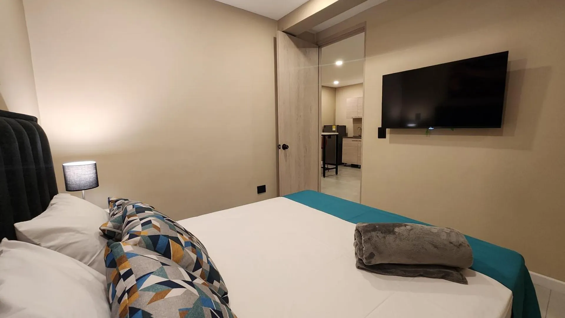 메딜린 Loft 10 아파트 0*,