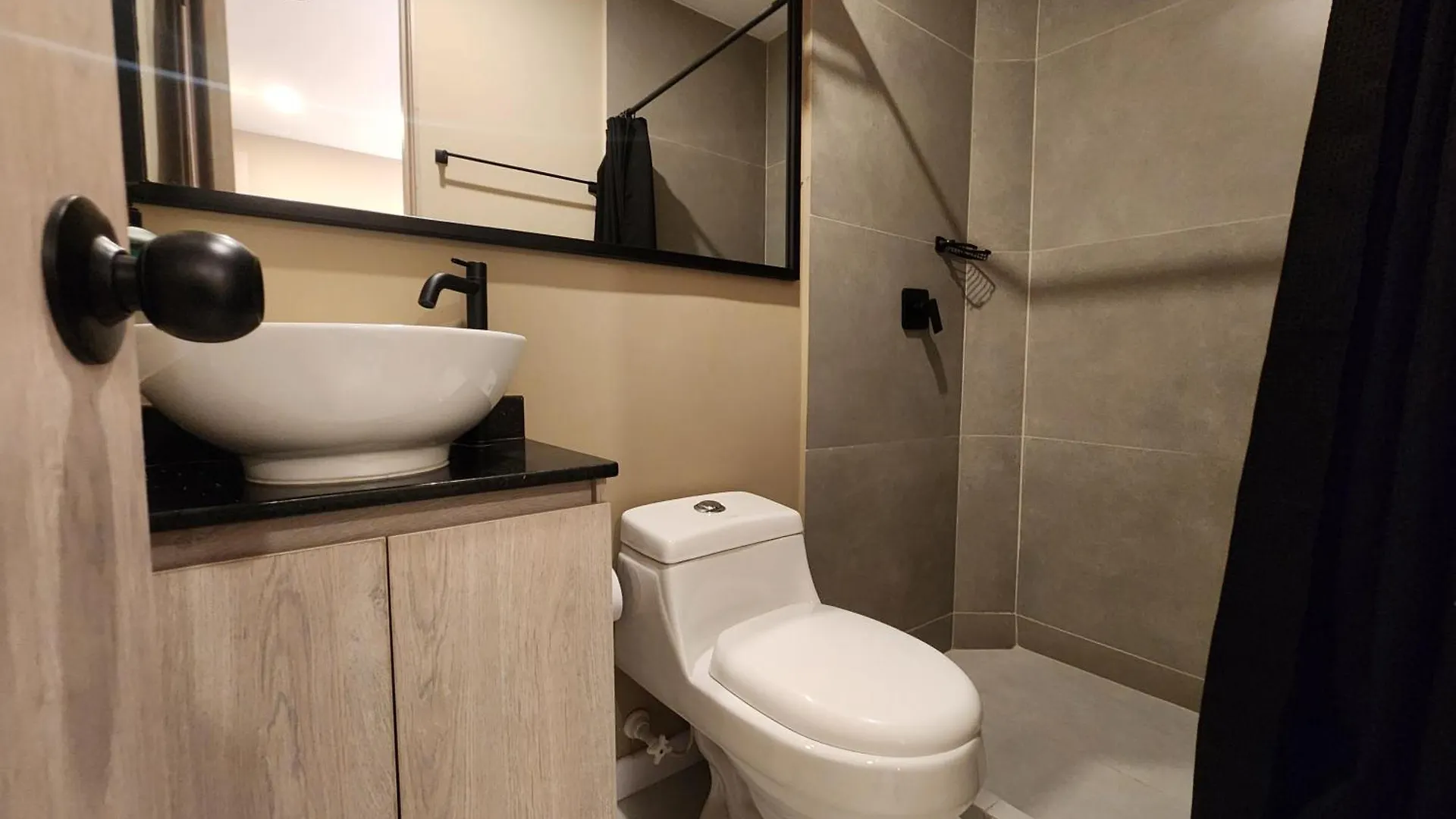 메딜린 Loft 10 아파트