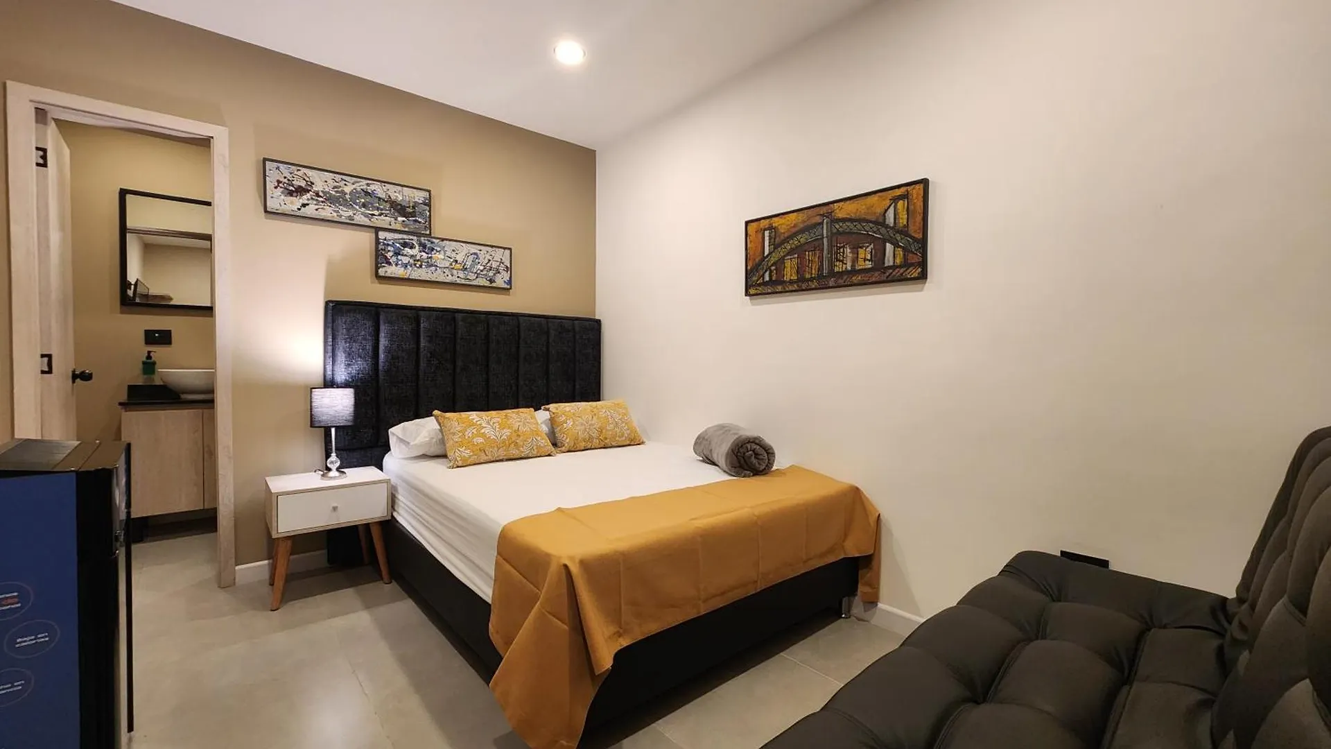 메딜린 Loft 10 아파트