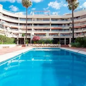 https://apartamento-marbella-centro-junto-a-la-playa.es-andalucia.com