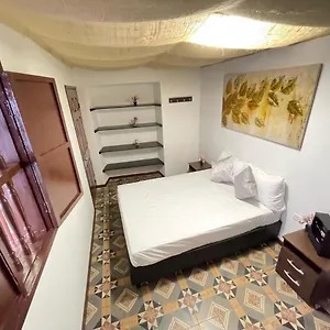 https://casa-one-hundred.cartagena-hotels.org