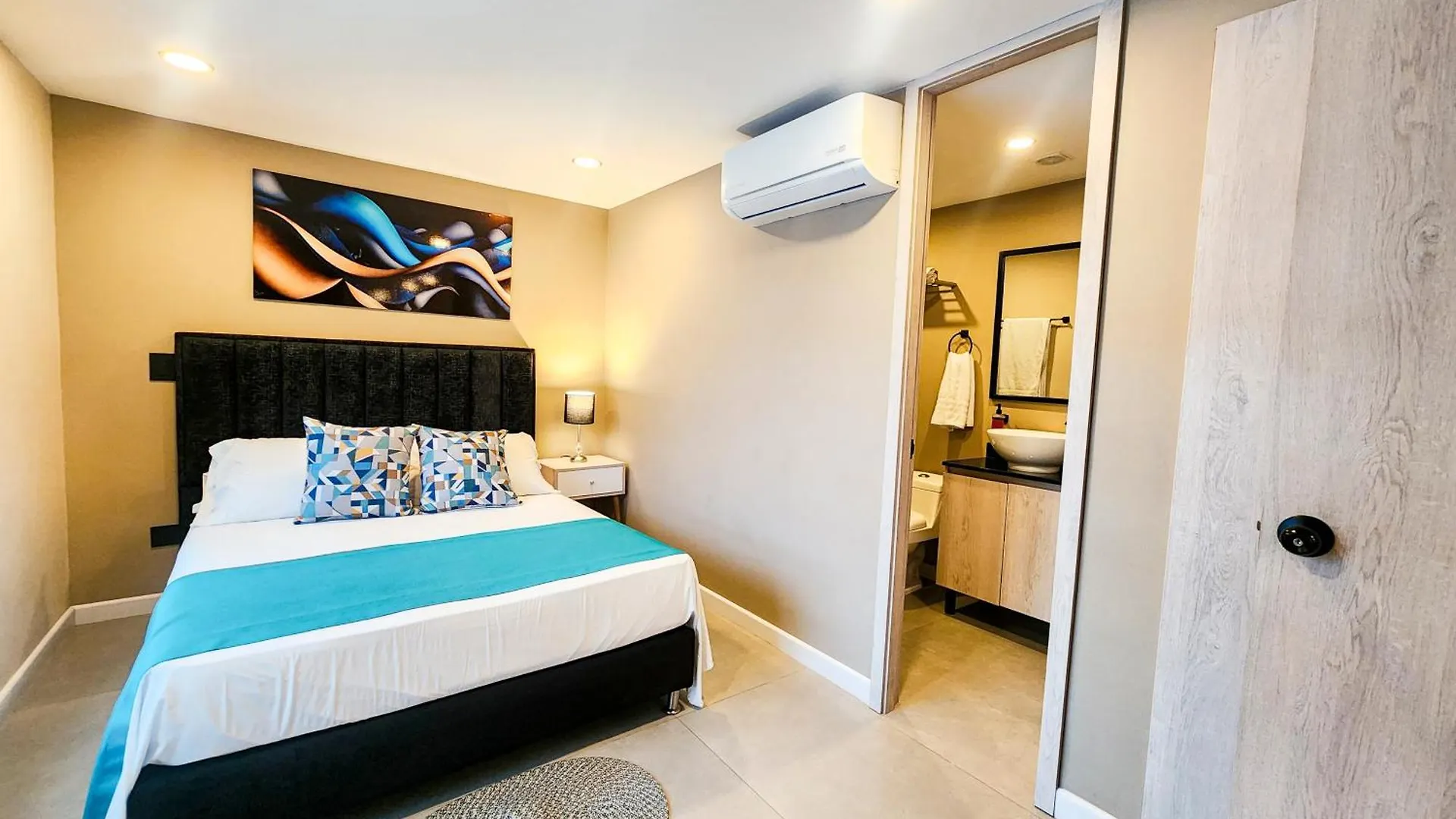 Loft 10 Apartment Medellin