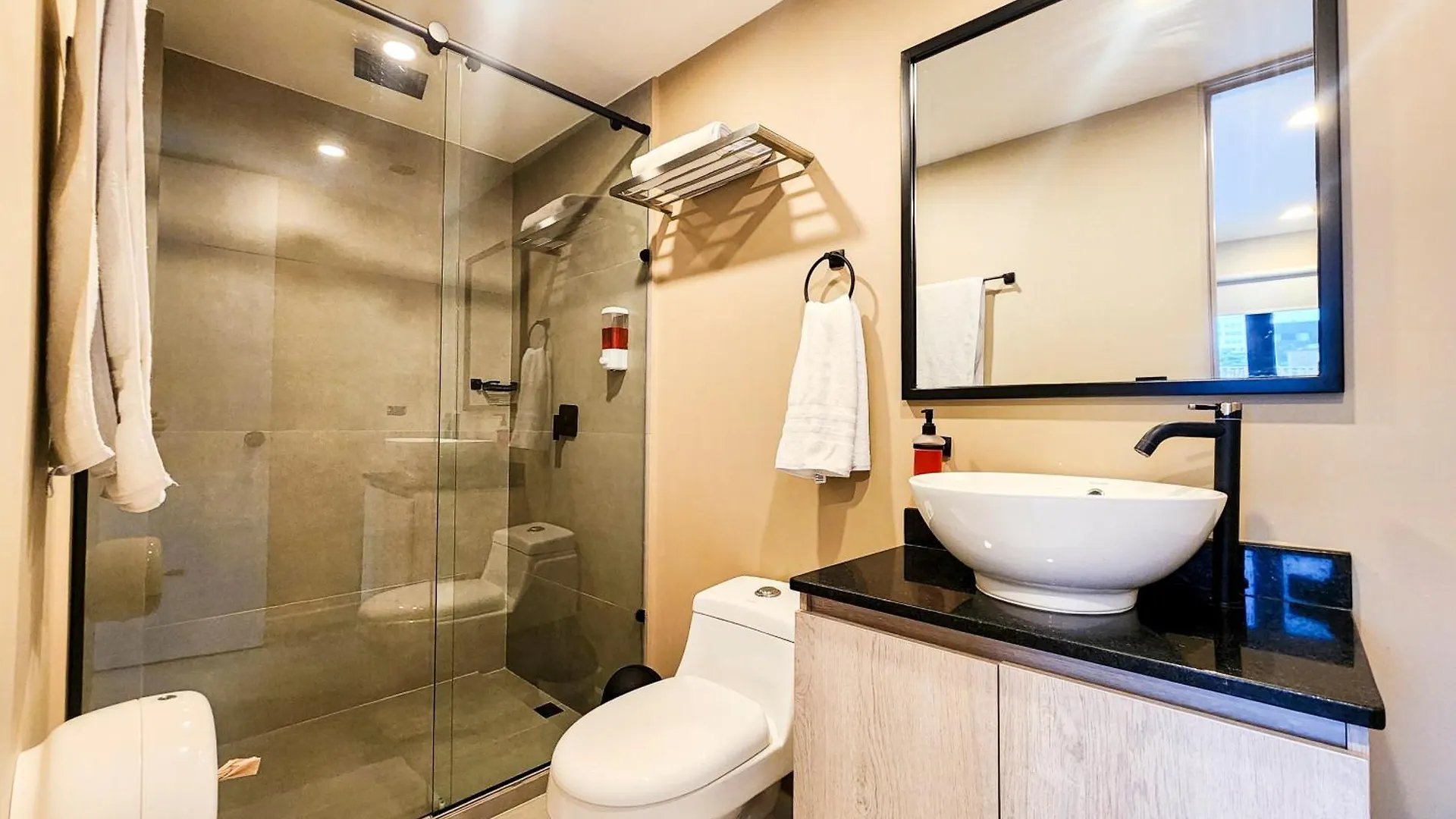 Loft 10 Apartment Medellin Colombia
